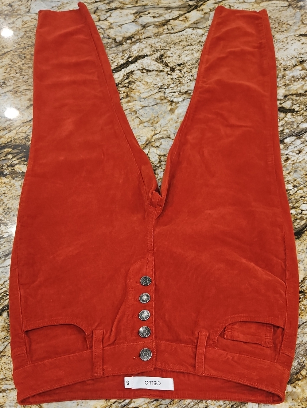 Cello Burnt Orange Women's Corduroy Pants. Size 5 Inseam 26.5" Rise 9"